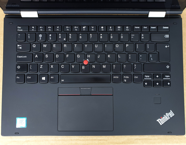 Laptop Lenovo X1 YOGA G2 / i7-7600U / 16GB / 512GB SSD / 14" WQHD dotyk / Klasa Outlet (nie przechodzi w tryb tabletu)