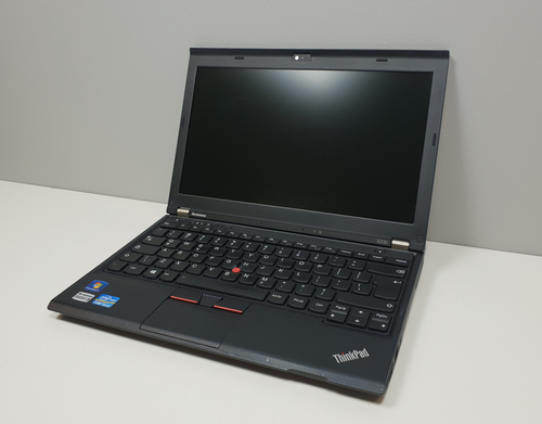 Laptop Lenovo ThinkPad X230 i5 - 3 generacji / 4GB / 240GB SSD / 12,5 HD / Klasa A