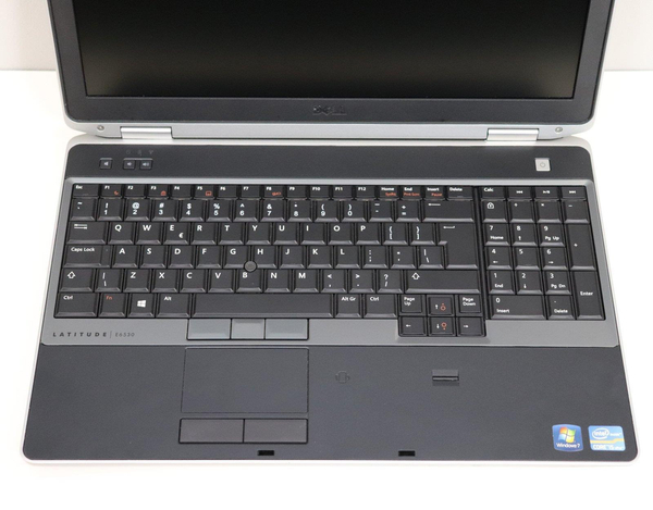 Laptop Dell Latitude E6530 i7 - 3620MQ / 4GB / 320 GB HDD / 15,6 FullHD / 5200M / Klasa A