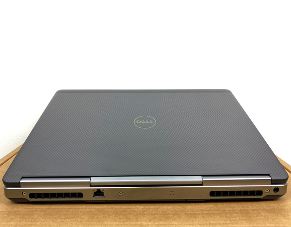 Laptop Dell Precision 7520 WorkStation / i7-6920HQ / 32GB / 512GB SSD / 15,6" Full HD / Klasa A-
