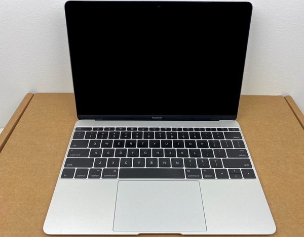 Laptop Apple MacBook Pro A1706 Space Gray / i5-7267U / 8GB / 512GB SSD / 13,3'' / Mid 2017 / Klasa A V