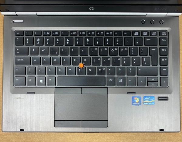 Laptop HP EliteBook 8470W i7 - 3740QM / 4 GB / 250 GB HDD / 14 HD+ / 7570M / Klasa A