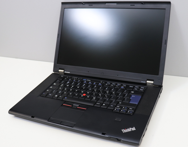 Laptop Lenovo ThinkPad W520 i7 - 2760QM / 4GB / 500GB HDD / 15,6 FullHD / 2000M / Klasa A