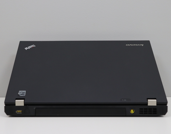 Laptop Lenovo ThinkPad W520 i7 - 2760QM / 4GB / 500GB HDD / 15,6 FullHD / 2000M / Klasa A