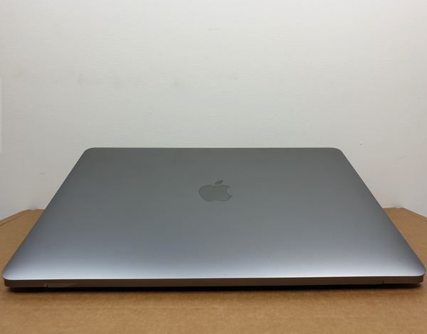 Laptop Apple Macbook Pro A1708 i5 - 6 generacji / 8GB / 256GB SSD / Retina 13 / Late 2016 / Outlet