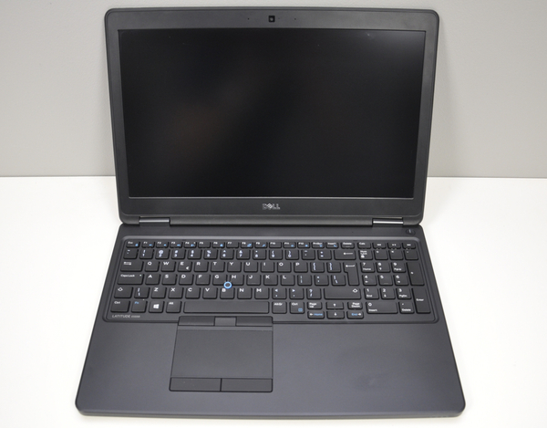 Laptop Dell Latitude E5550 i5 - 4 generacji / 4 GB / 500 GB HDD / 15,6 FullHD / Klasa A -
