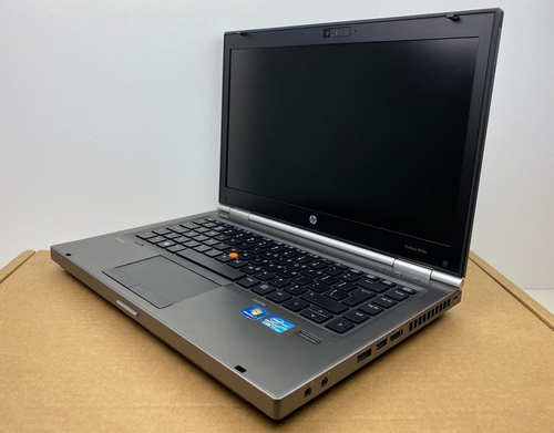 Laptop HP EliteBook 8470W i7 - 3740QM / 4 GB / 250 GB HDD / 14 HD+ / 7570M / Klasa A
