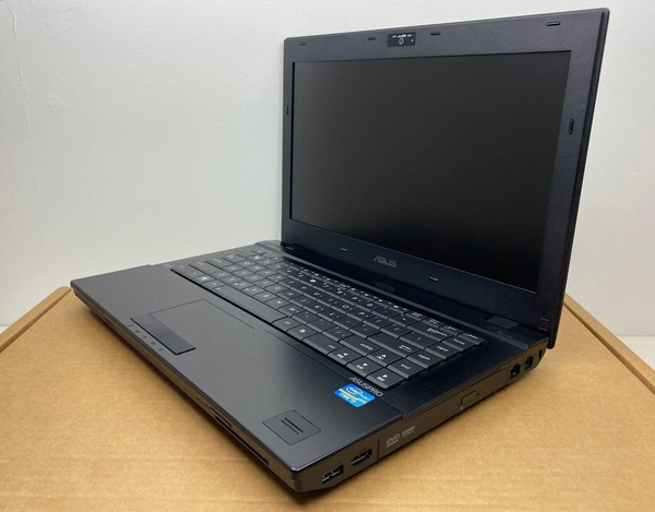Laptop Asus B43E i7 - 2 generacji / 4 GB / 250 GB HDD / 14 HD / Klasa A