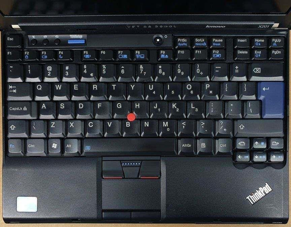 Laptop Lenovo ThinkPad X201 i5 - 1 generacji / 8 GB / 240 GB SSD / 12,5 WXGA / Windows 10 Home / Klasa A