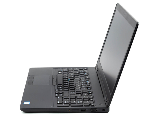 Laptop Dell Latitude 5590 / i5-8250U / 16GB DDR4 / 256GB SSD / 15,6" Full HD / Klasa Outlet