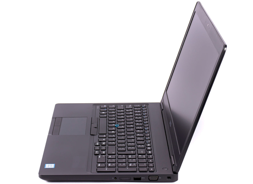 Laptop Dell Latitude 5580 i7-7820HQ / 16GB DDR4 / 512GB SSD / 15,6" Full HD / GF 940MX / Klasa A-