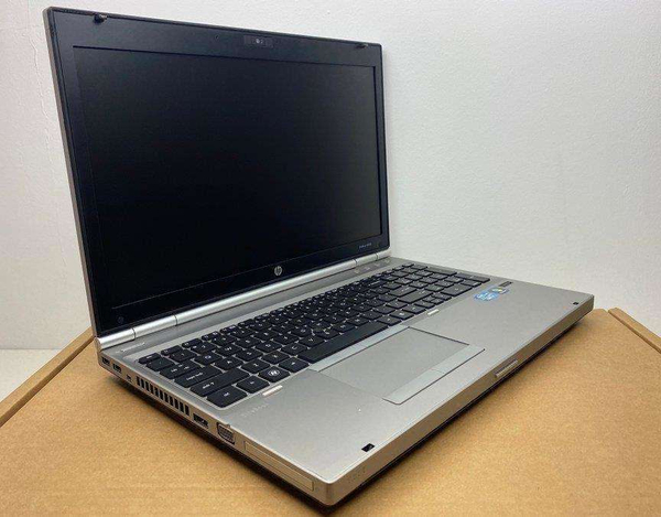 Laptop HP EliteBook 8560P i7 - 2 generacji / 4GB / 250 GB HDD / 15,6 HD+ / 6470M / Klasa A