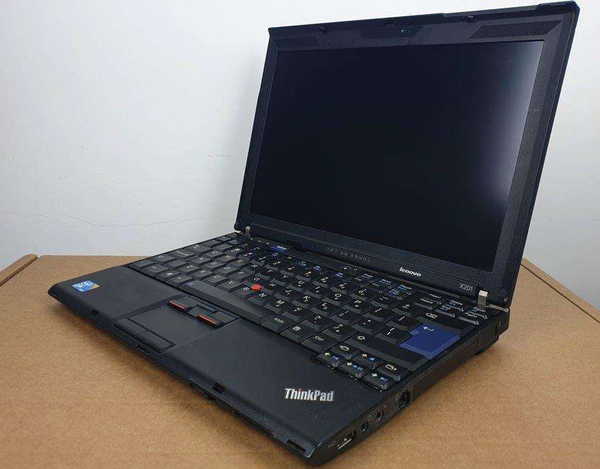 Laptop Lenovo ThinkPad X201 i5 - 1 generacji / 8 GB / 240 GB SSD / 12,5 WXGA / Windows 10 Home / Klasa A