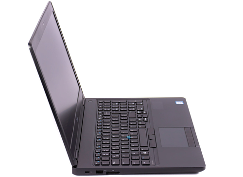 Laptop Dell Latitude 5580 i7-7820HQ / 16GB DDR4 / 512GB SSD / 15,6" Full HD / GF 940MX / Klasa A-