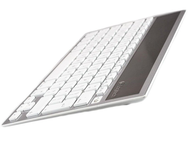 Klawiatura Bezprzewodowa Logitech K760 Bluetooth Solar FR/BE layout Naklejki PL NOWA