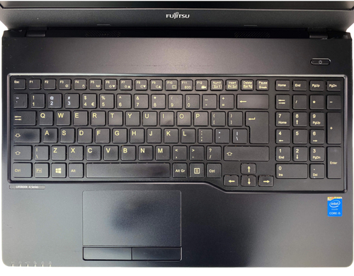 Laptop Fujitsu Lifebook A555 i5 - 5 generacji / 4 GB / 320 GB HDD / 15,6 HD / Klasa A-