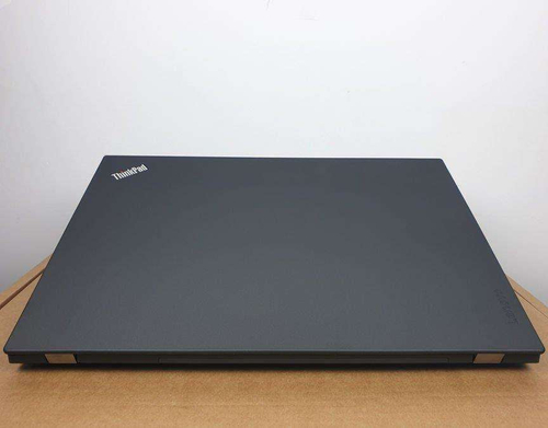 Laptop Lenovo ThinkPad T560 i5 - 6 generacji / 4GB / 250GB HDD / 15,6 HD / Klasa A