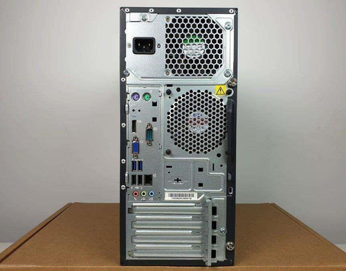 Komputer stacjonarny Lenovo ThinkCenter M73 Tower G3250 / 4 GB / 250 GB HDD / Klasa A