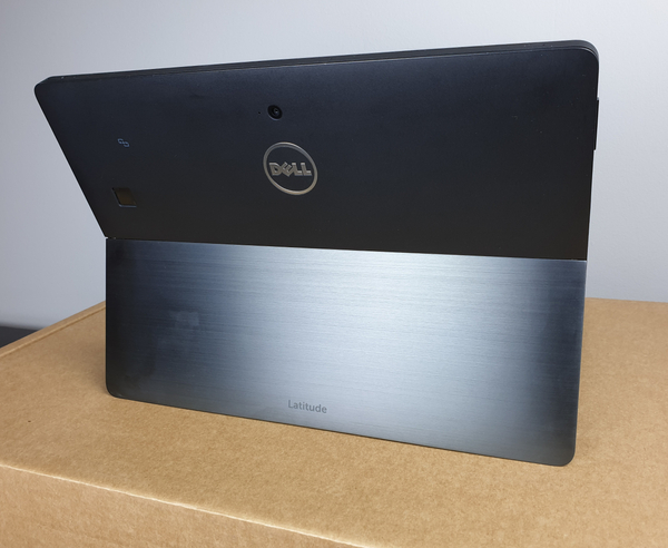 Dell Latitude 5285 i5 - 7 generacji / 8GB RAM / 120GB SSD / KLAWIATURA / 12,3 FullHD dotyk / Klasa A-