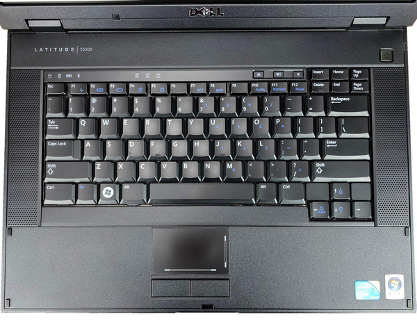 Laptop Dell Latitude E5500 Core 2 Duo / 4GB / 250 GB HDD / 15,4 WXGA / Klasa A-