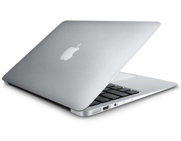 Laptop Apple Macbook Air A1466 i5 - 4 generacji / 4GB / 128GB SSD / /A / 13,3 WXGA+ / Early 2014 / Klasa B