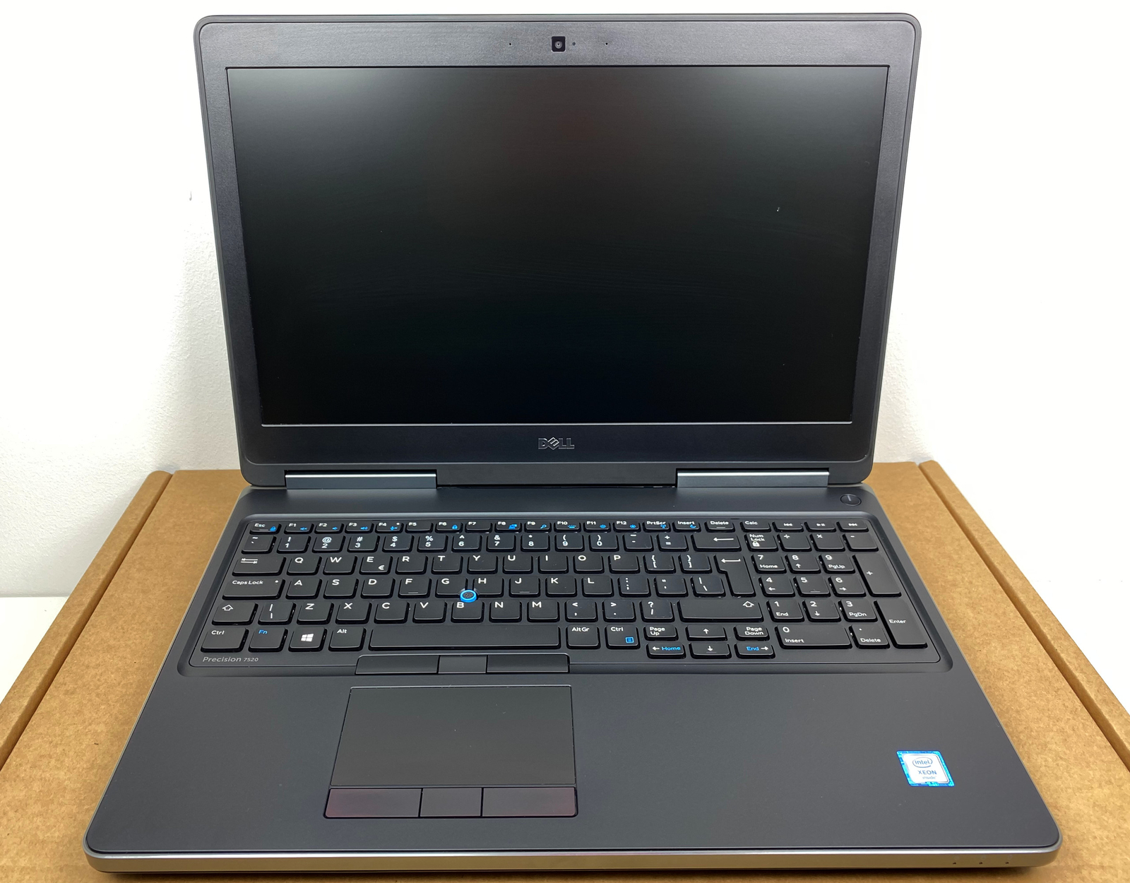 Laptop Dell Precision 7520 WorkStation i7 6820HQ / 32GB / 480GB SSD